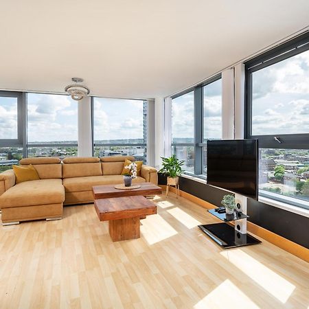 Large Central Penthouse In Leeds Лідс Екстер'єр фото