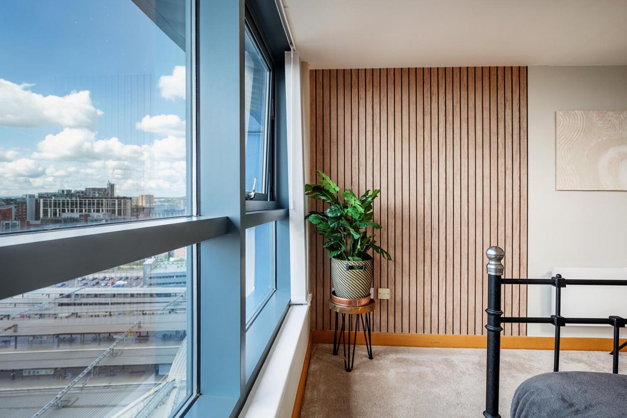 Large Central Penthouse In Leeds Лідс Екстер'єр фото