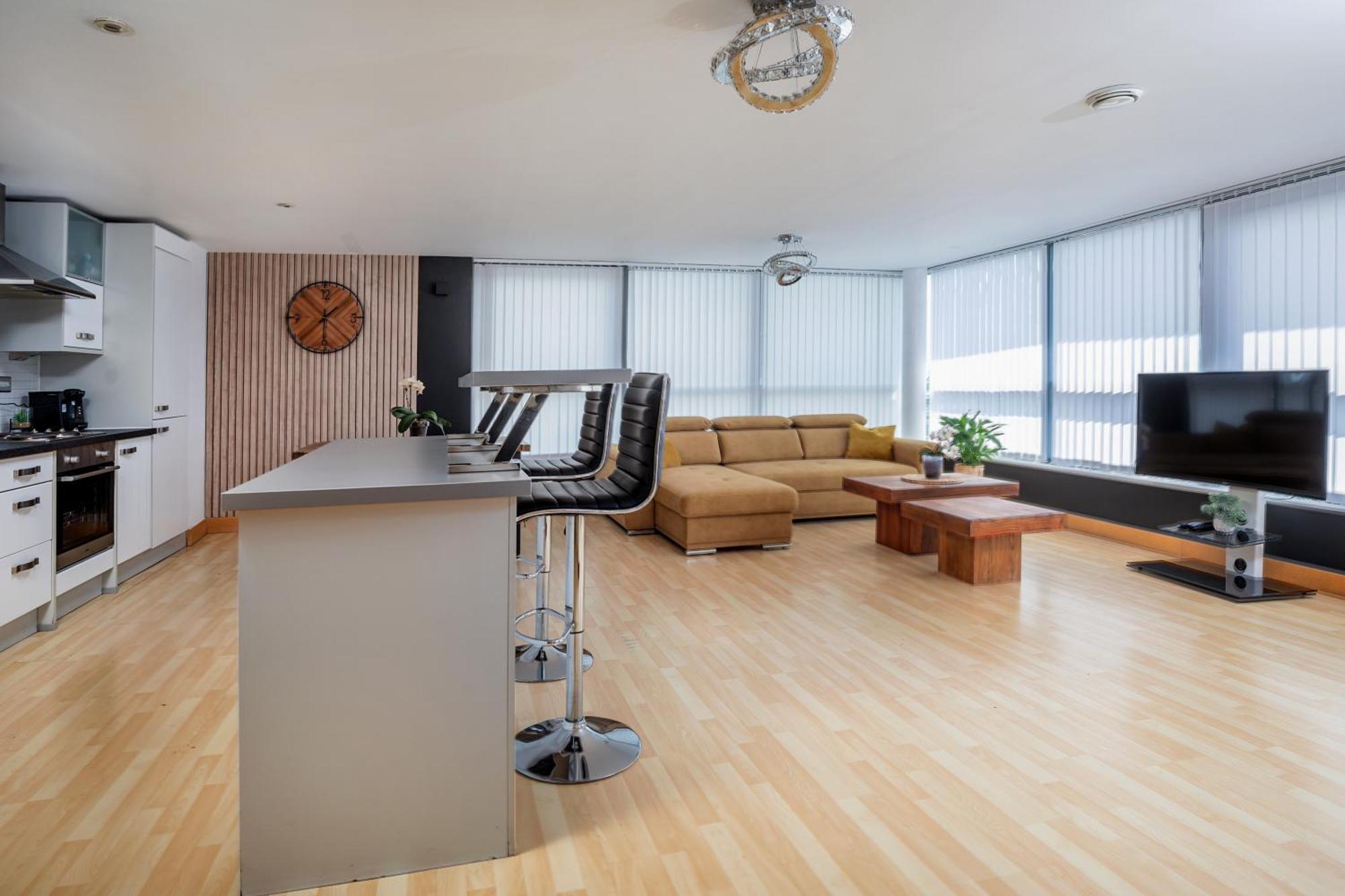 Large Central Penthouse In Leeds Лідс Екстер'єр фото